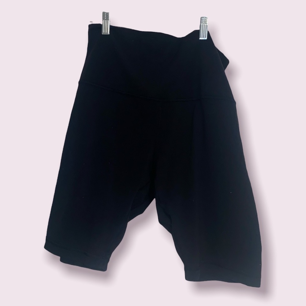 LULU LEMON Biker Shorts